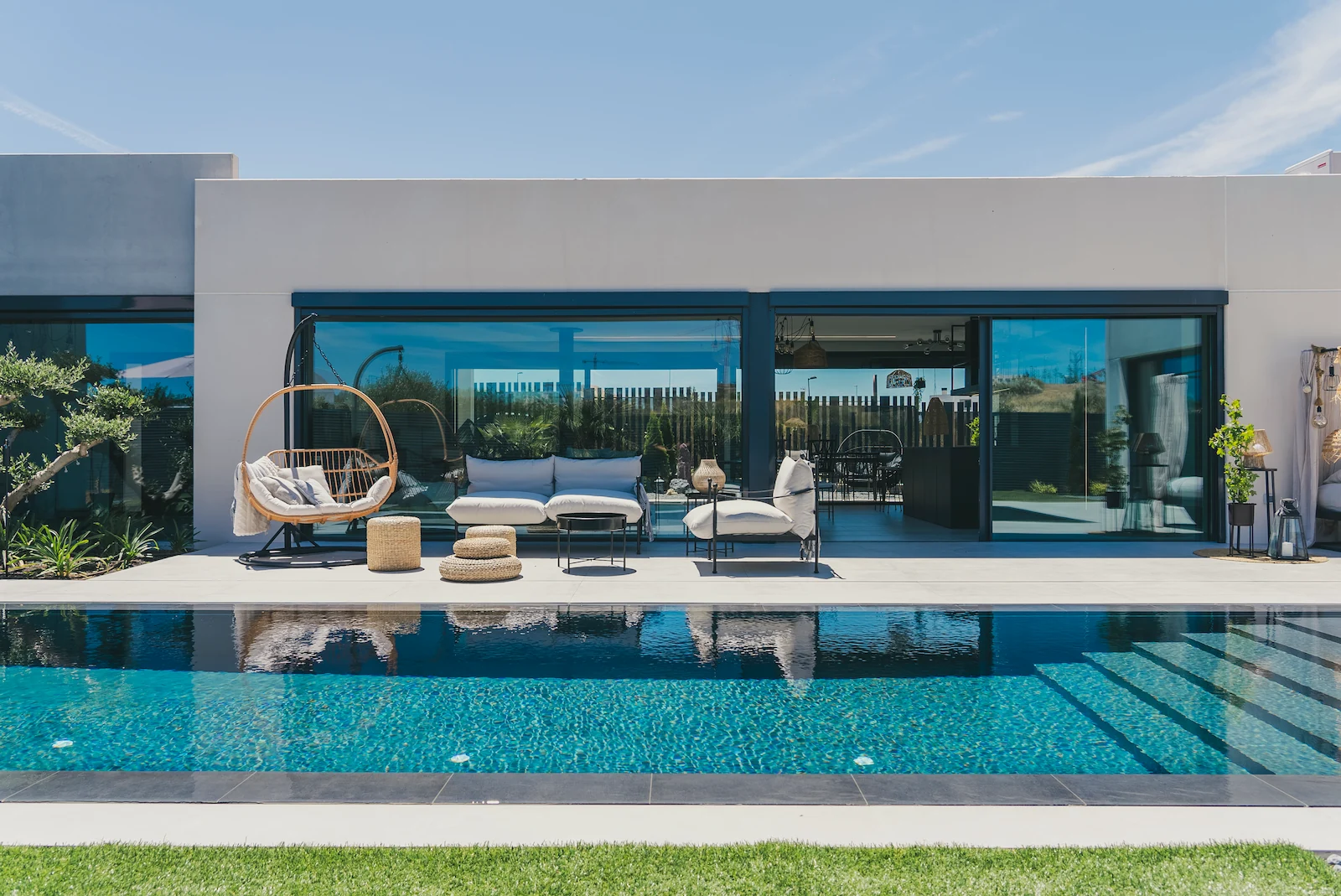 Casa The Concrete Home